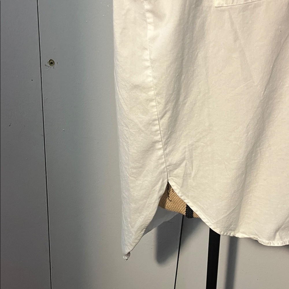 Universal Thread White Collared Shirt - image 5